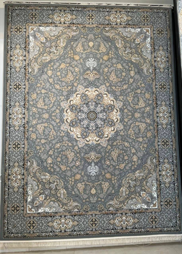 فرش ۷۰۰ شانه